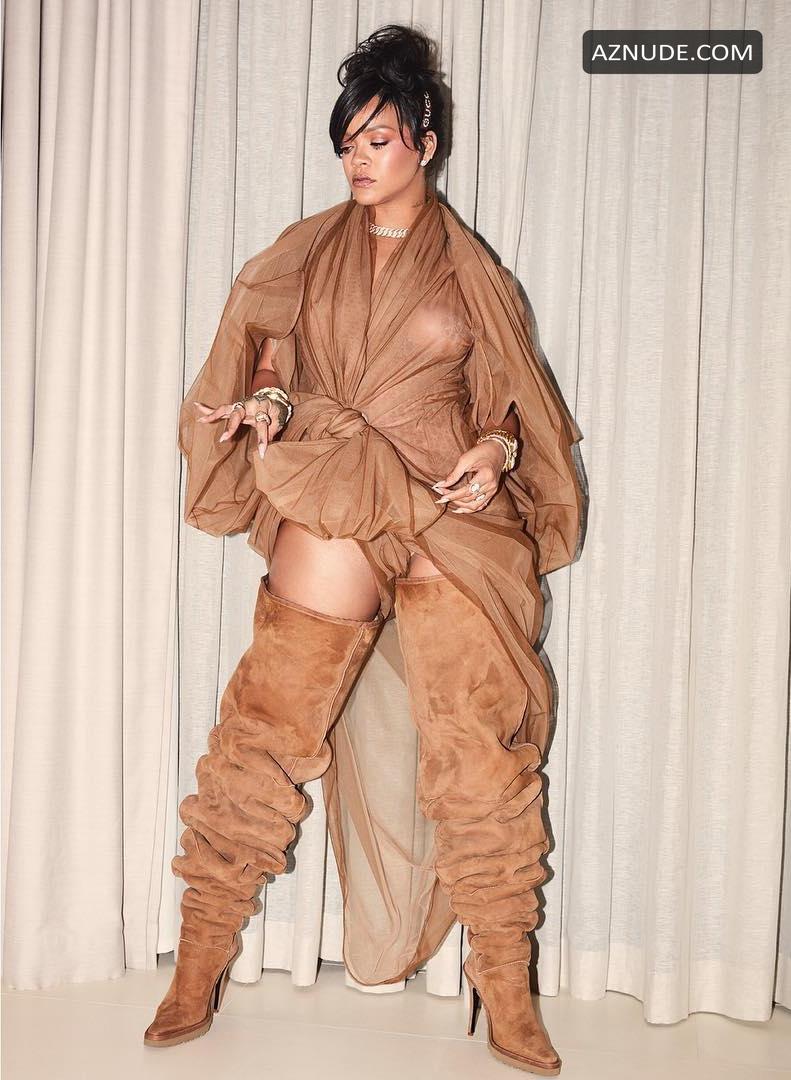 Rihanna Sexy Outfit For Coachella AZNude
