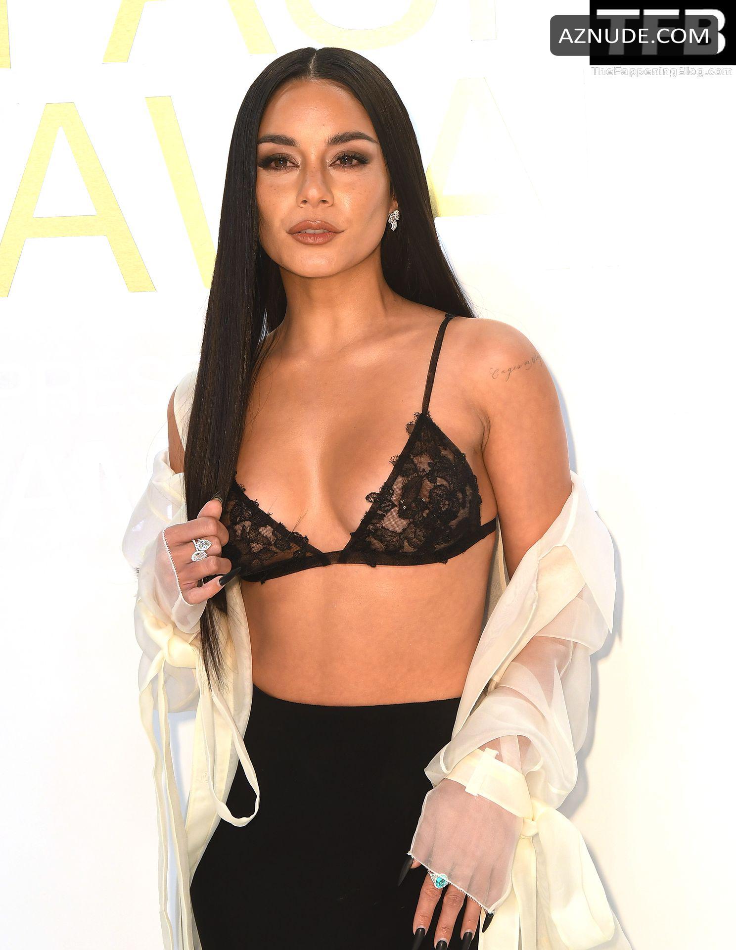 Vanessa Hudgens Sexy Seen Flashing Her Nude Tits At The Cfda Fashion