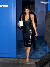 Kylie JennerSexy in Kylie Jenner Stuns In Sexy Revealing Outfit At La Event