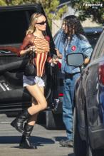 070 ShakeSexy in 070's Sexy Lunch Date With Lily-rose Depp  Shake In Los Angeles