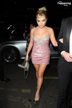 Florence PughSexy in Florence Pugh Sexy Spotted Attending British Vogue And Tiffany And Co Party Wearing a Hot Pink Dress at Annabels in London 