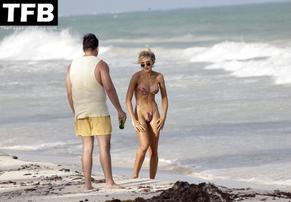 Gabby EpsteinSexy in Gabby Epstein Sexy Seen Flaunting Her Hot Body In A Tiny Bikini On The Beach In Tulum