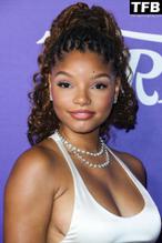 Halle BaileySexy in Halle Bailey Sexy Seen Showing Off Her Hot Tits At Varietys Power Of Young Hollywood Celebration in Hollywood 