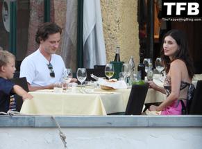 Rainey QualleySexy in Rainey Qualley Sexy Seen Flaunting Her Hot Figure Wearing A Bikini With Lewis Pullman in Portofino 