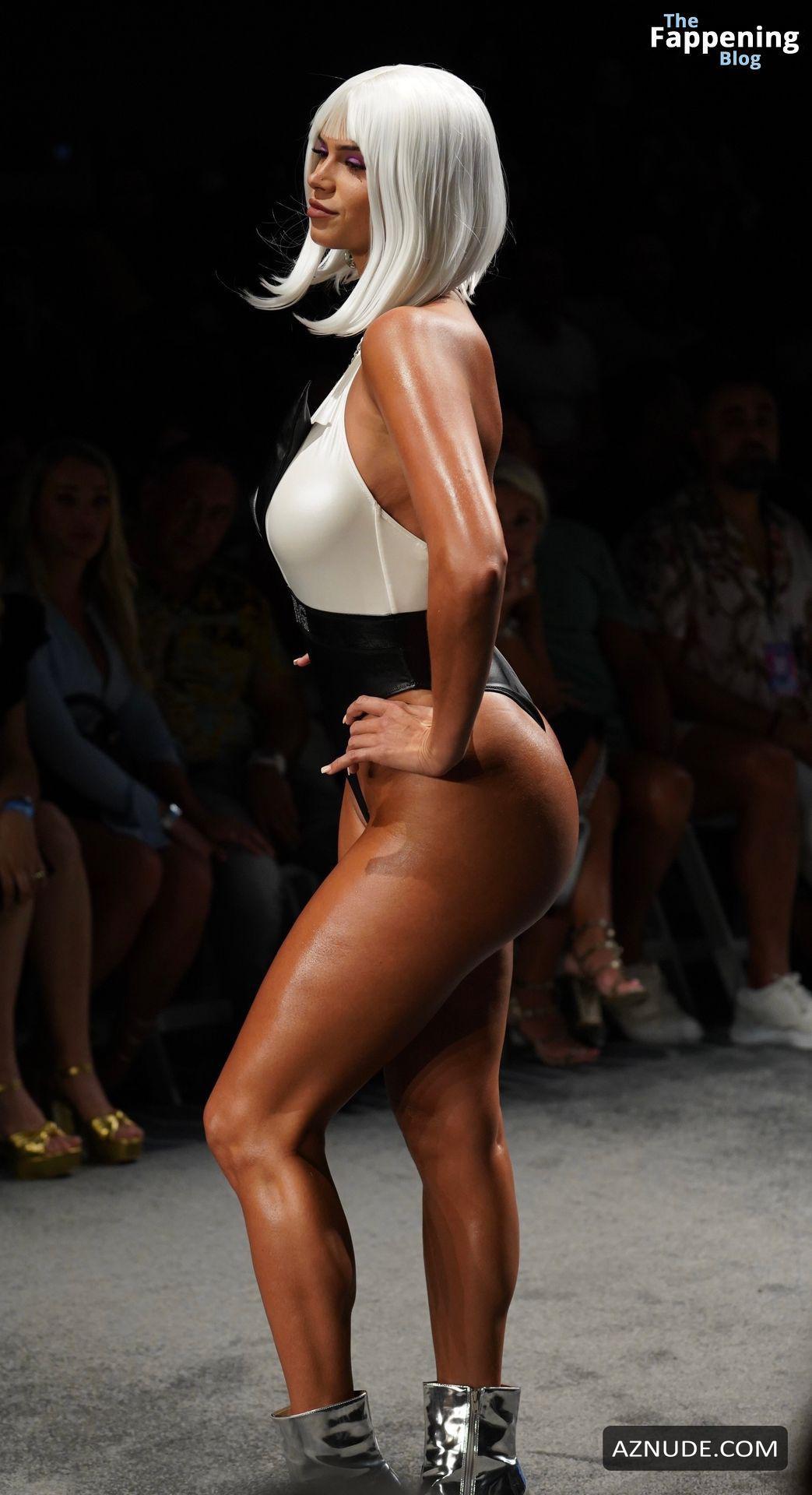 Lucciana Beynon Sizzles At Miami Swim Week In Sexy Look Aznude 