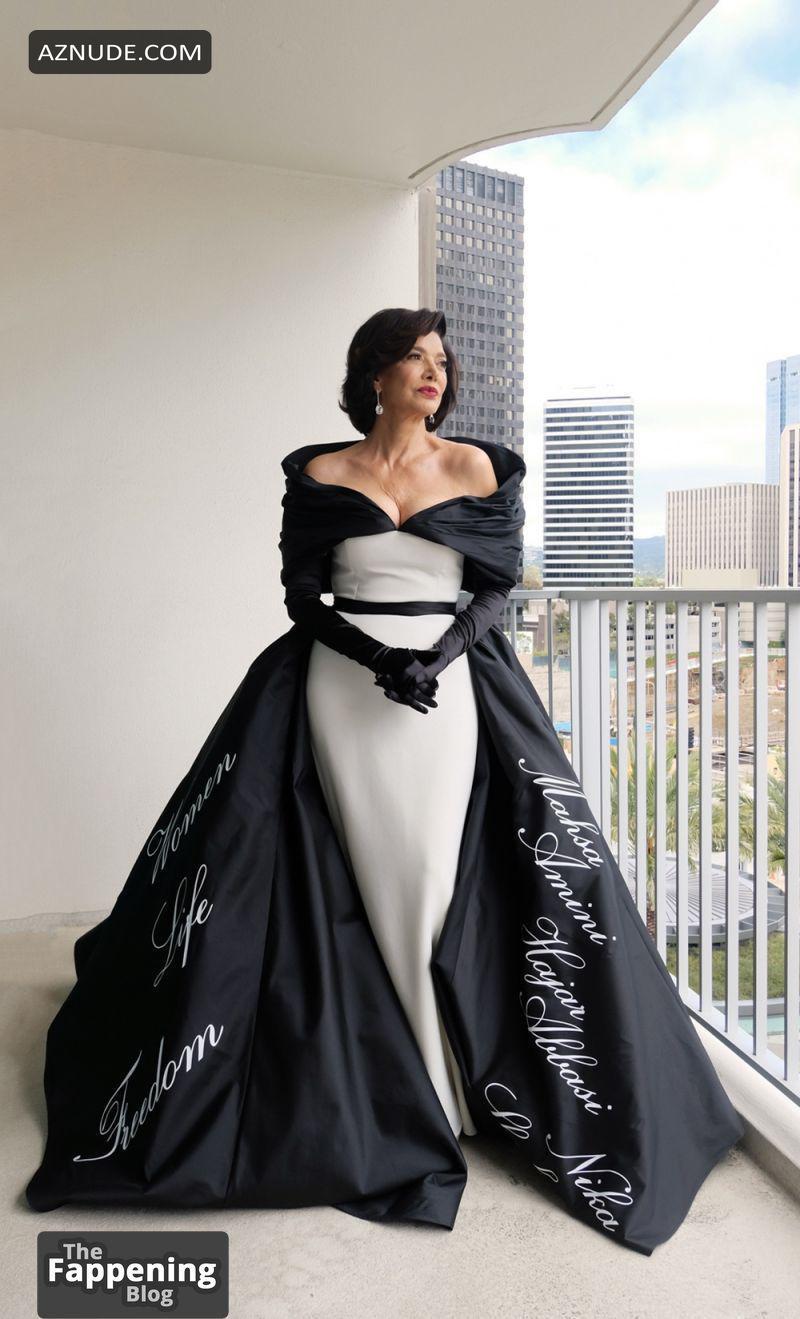 Shohreh Aghdashloo's Naked Figure: A True Work of Art