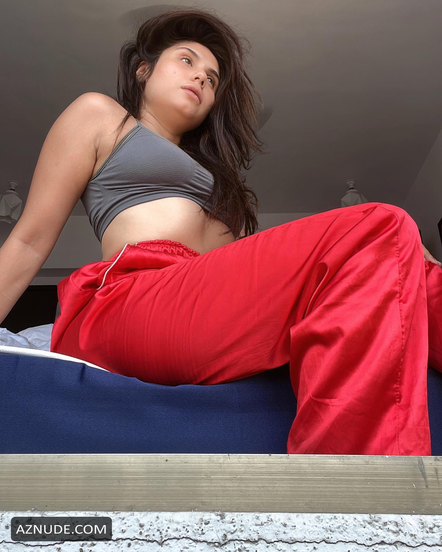 Taniya Chatterjee Hot Sexy Pics Collection April June 2022 Aznude