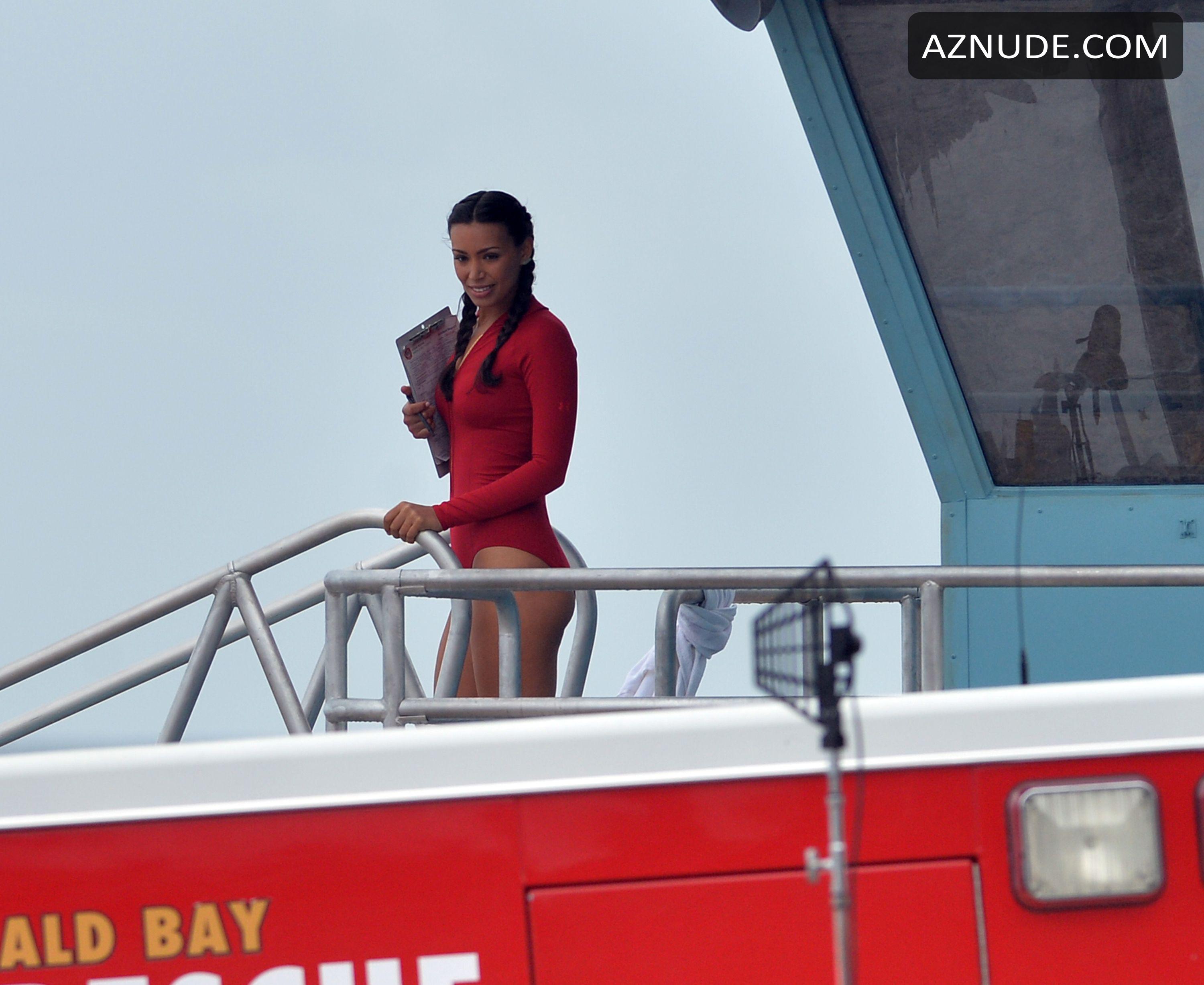 Alexandra Daddario Sexy Filming A Scene For Baywatch
