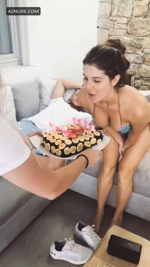 Amanda Cerny Blowjob