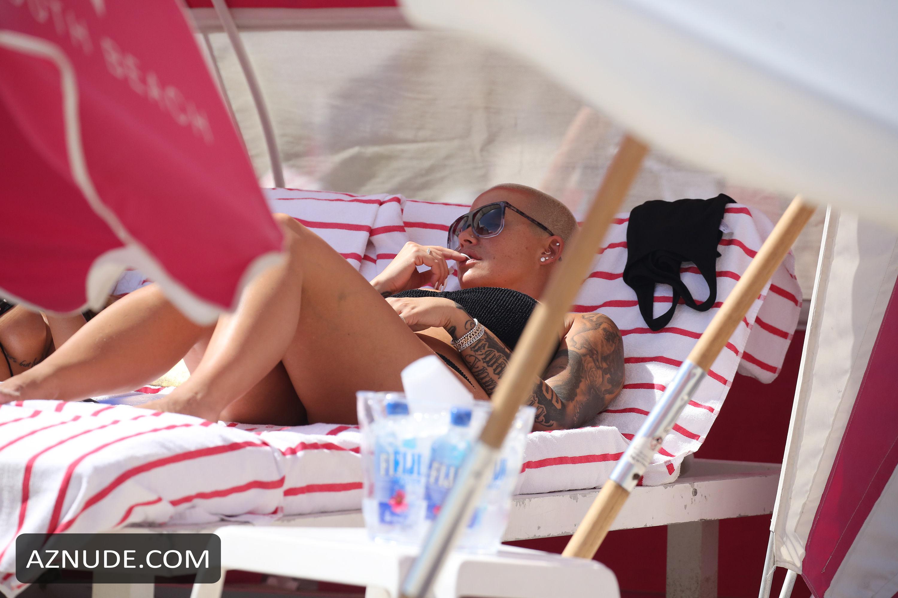 Sexy Photos Of Amber Rose