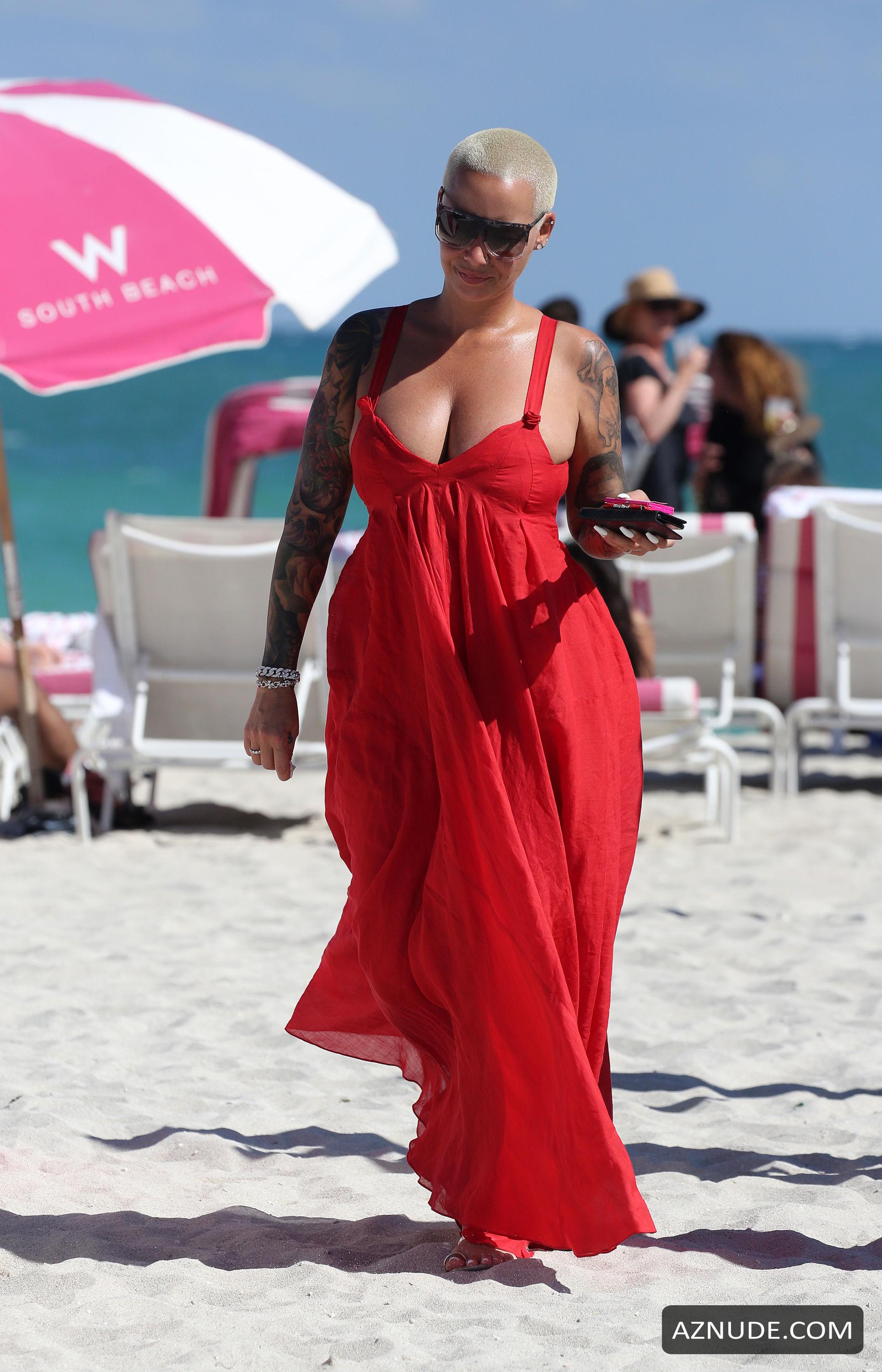 Sexy Photos Of Amber Rose