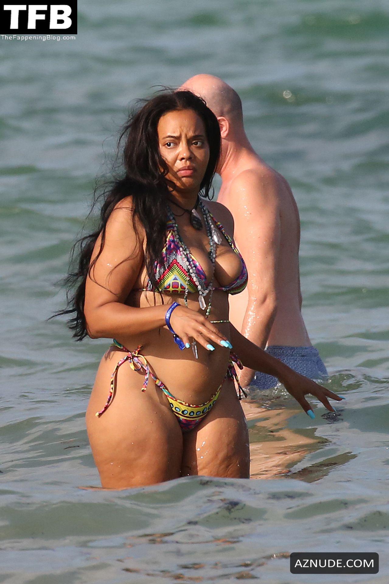 Angela Simmons Sexy Seen Showing Off Her Curves On The Beach In Miami Aznude 