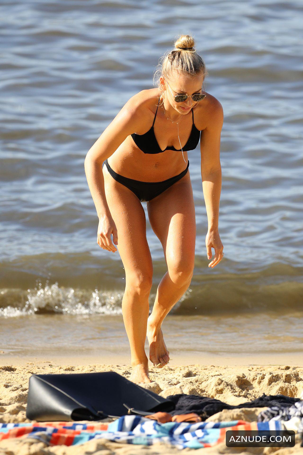 Anna Heinrich Sexy WithÂ Tim Robards At The Beach In Sydney 22 01 2019 Aznude