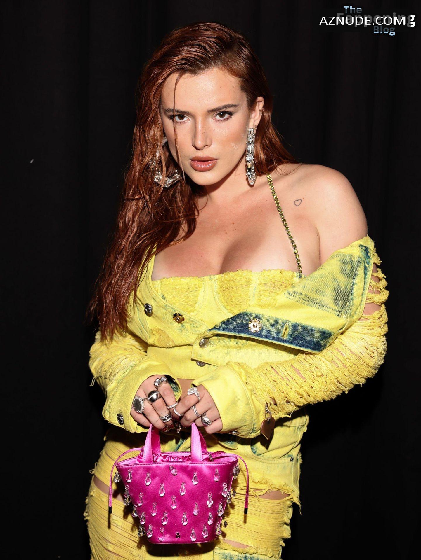 Bella Thorne Sexy Looks Stunning Wearing A Hot Yellow Outfit At The Gcds Fashion Show In Milan