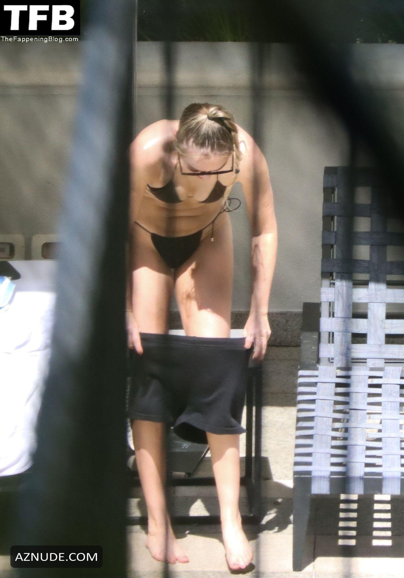 Brandi cyrus naked