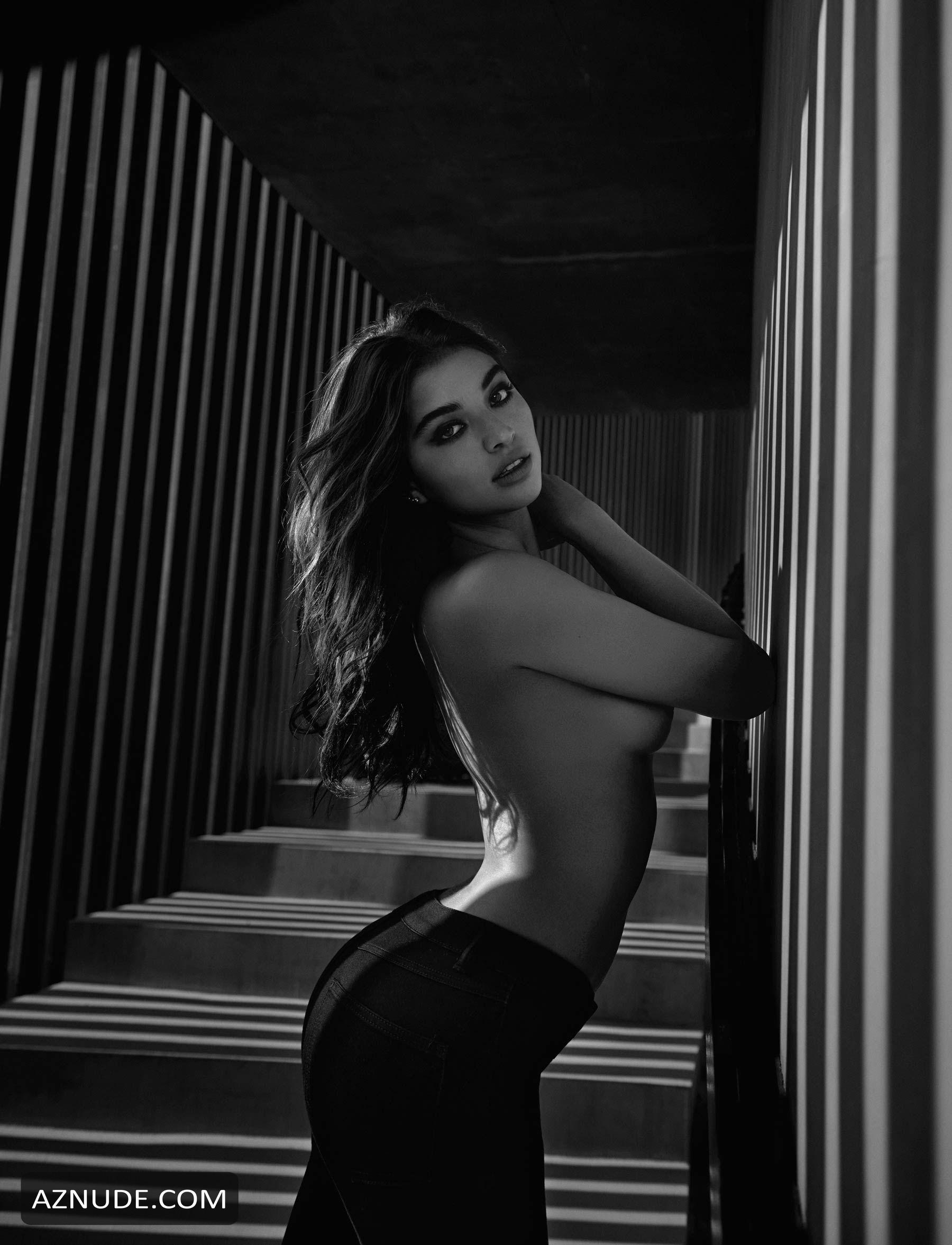 Daniela Lopez Naked