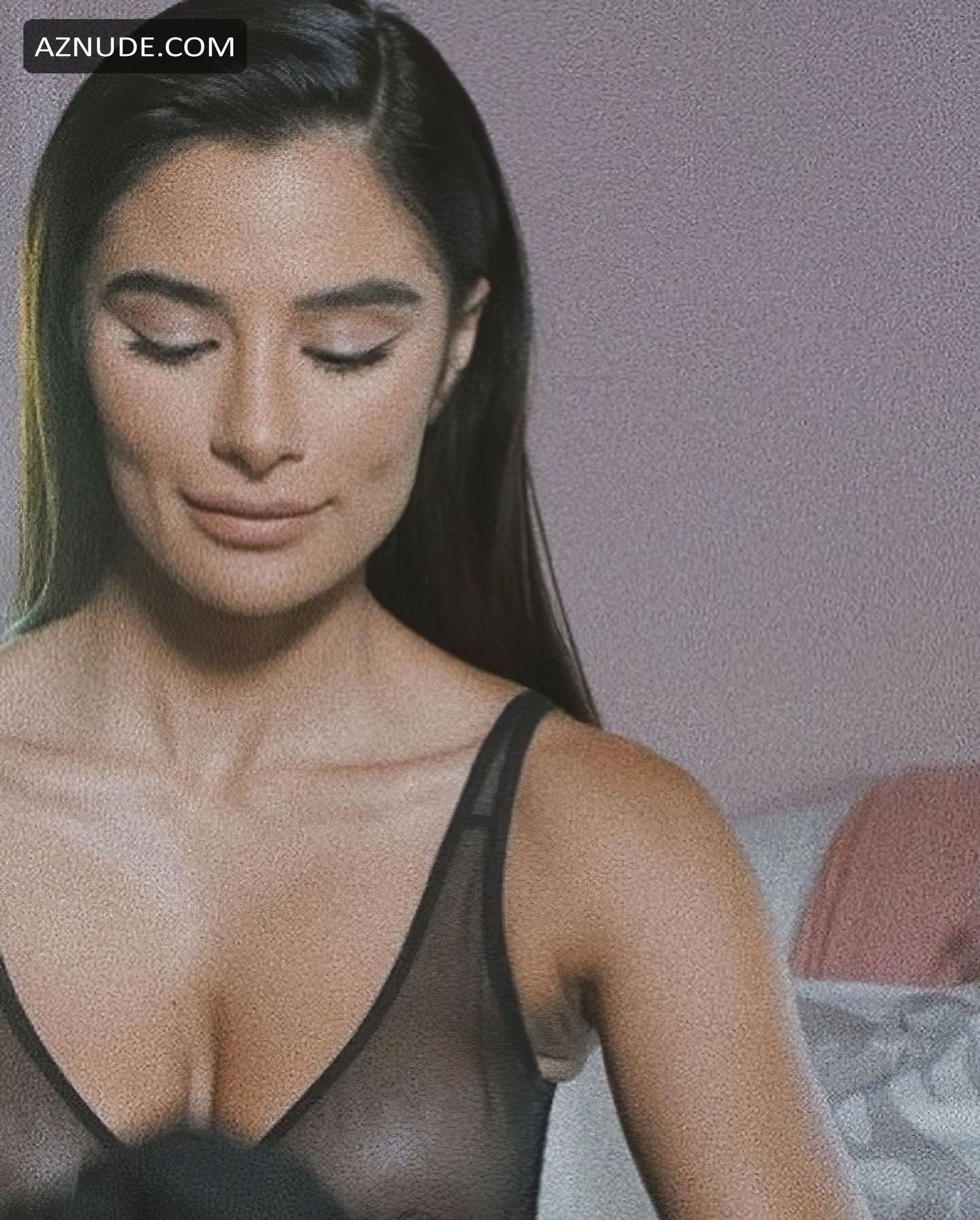 Diane guerrero topless