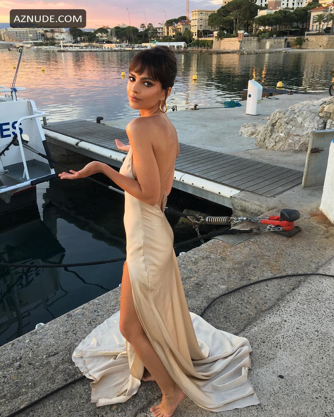 Emily Ratajkowski Sexy And Topless In Boat Aznude 