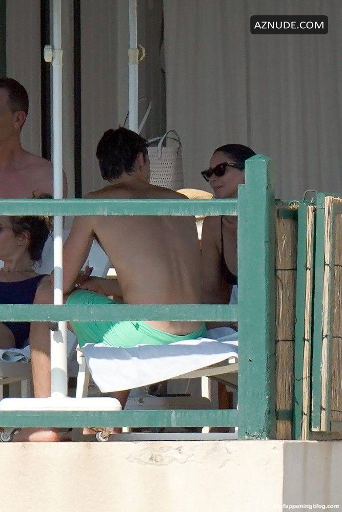 Erica Packer Sexy Seen Packing On The Pda With Mystery Man In South Of France Aznude