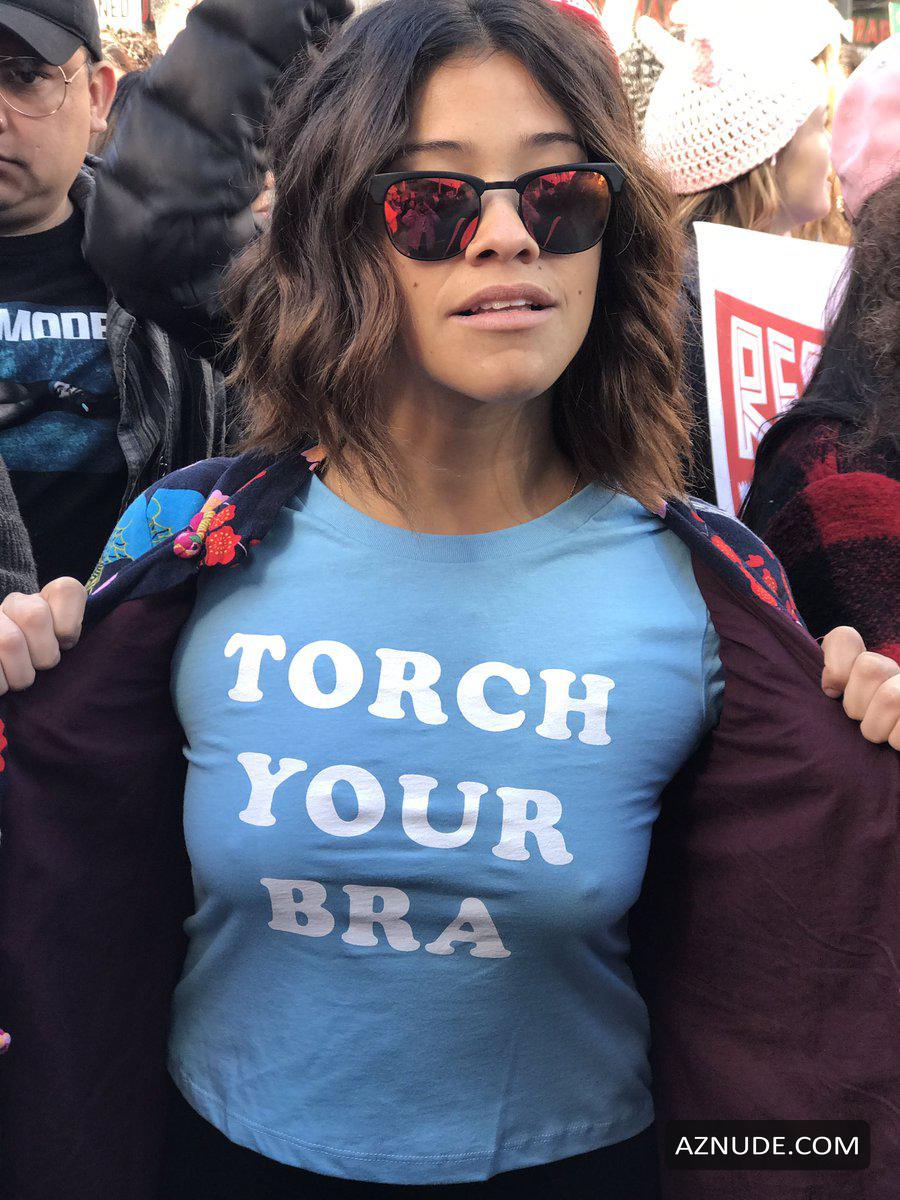 Gina Rodriguez Pokies at the Womens March in Los Angeles - AZNude