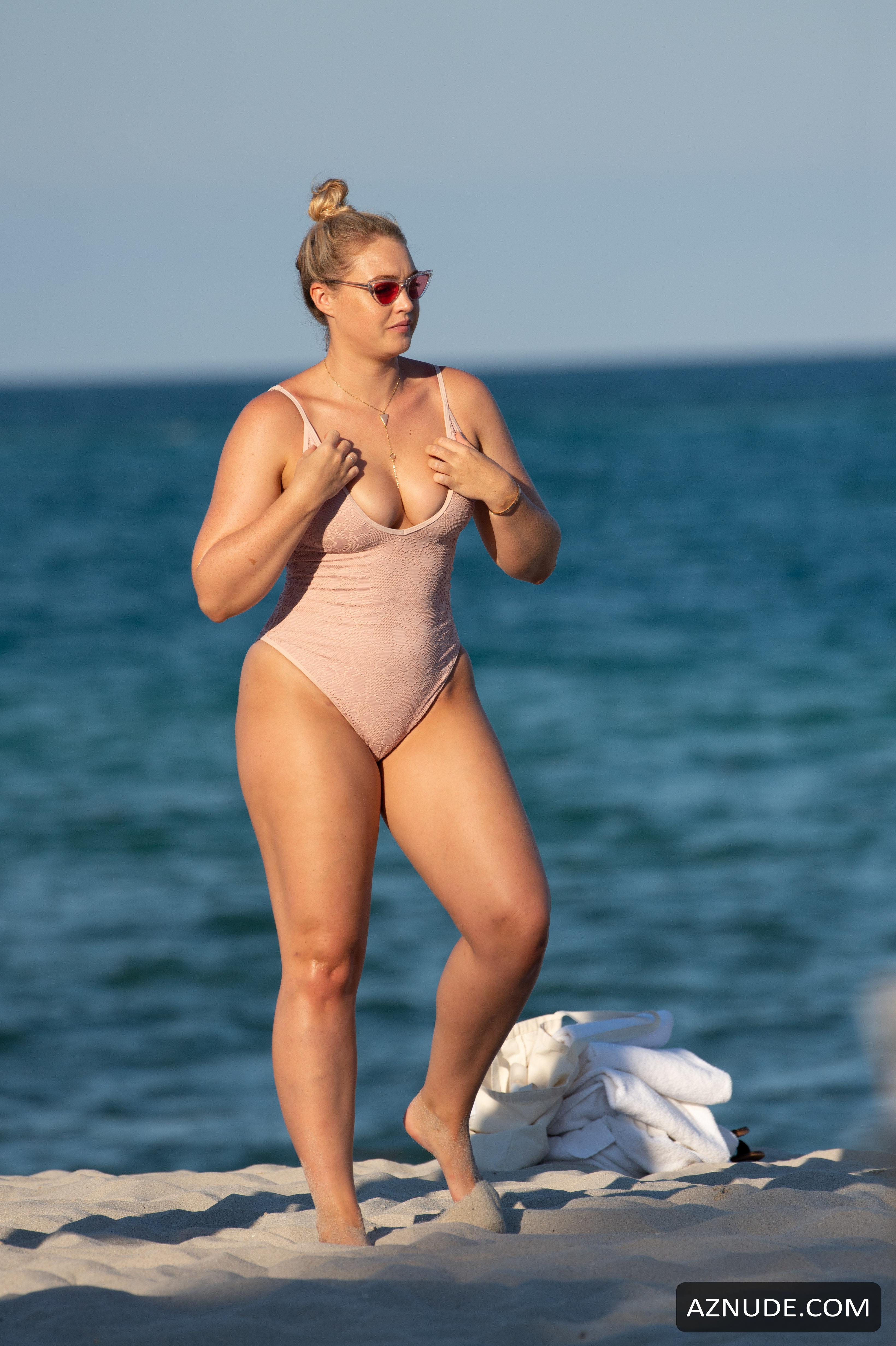 Iskra Lawrence Pics