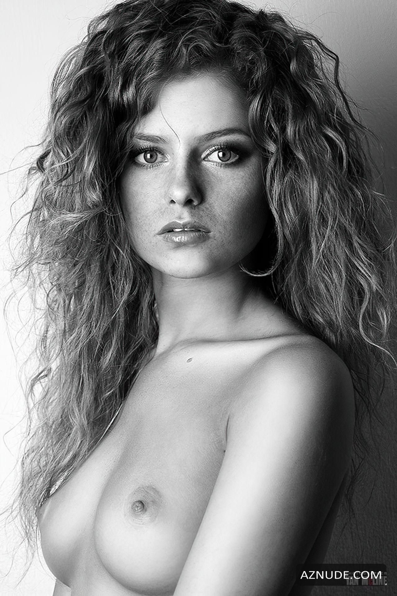 Julia Yaroshenko Shows Off Her Perfect Nude Tits In A Photoshoot By Yan 