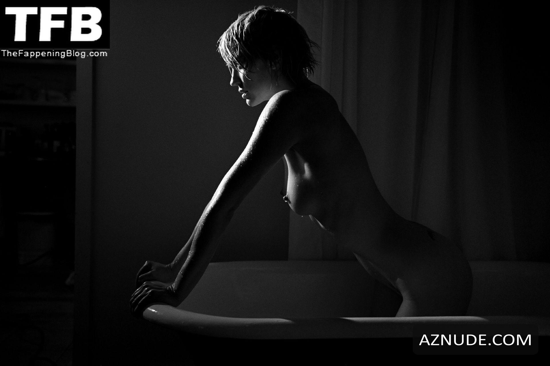 Lauren Lee Smith Nude And Sexy Photos Collection Aznude 