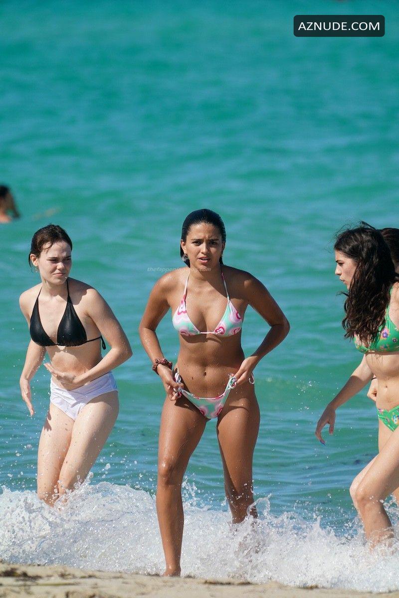 Maia Reficco Sexy Seen At The Beach With Friends In Miami Aznude
