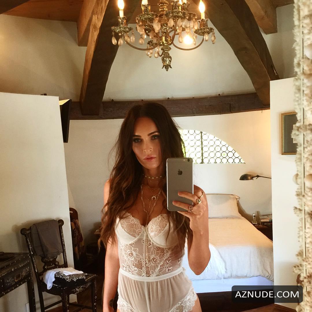 1080px x 1080px - Megan Fox Shares Sexy Selfies on Instagram - AZNude