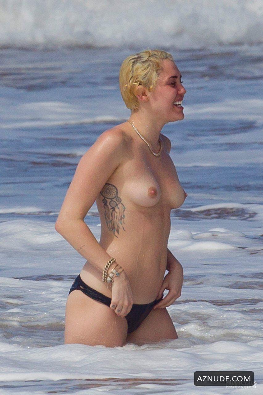 Miley Cyrus Naked And Hot On The Beach Aznude