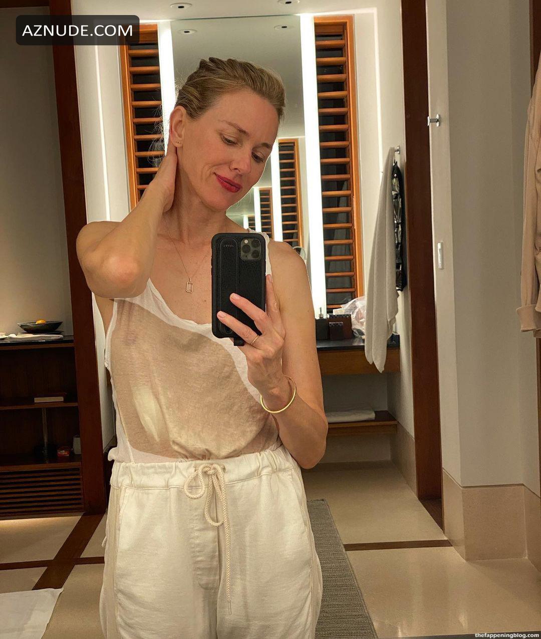 Naomi Watts Sexy Poses Braless And Takes A New Selfie Showing Nipple In