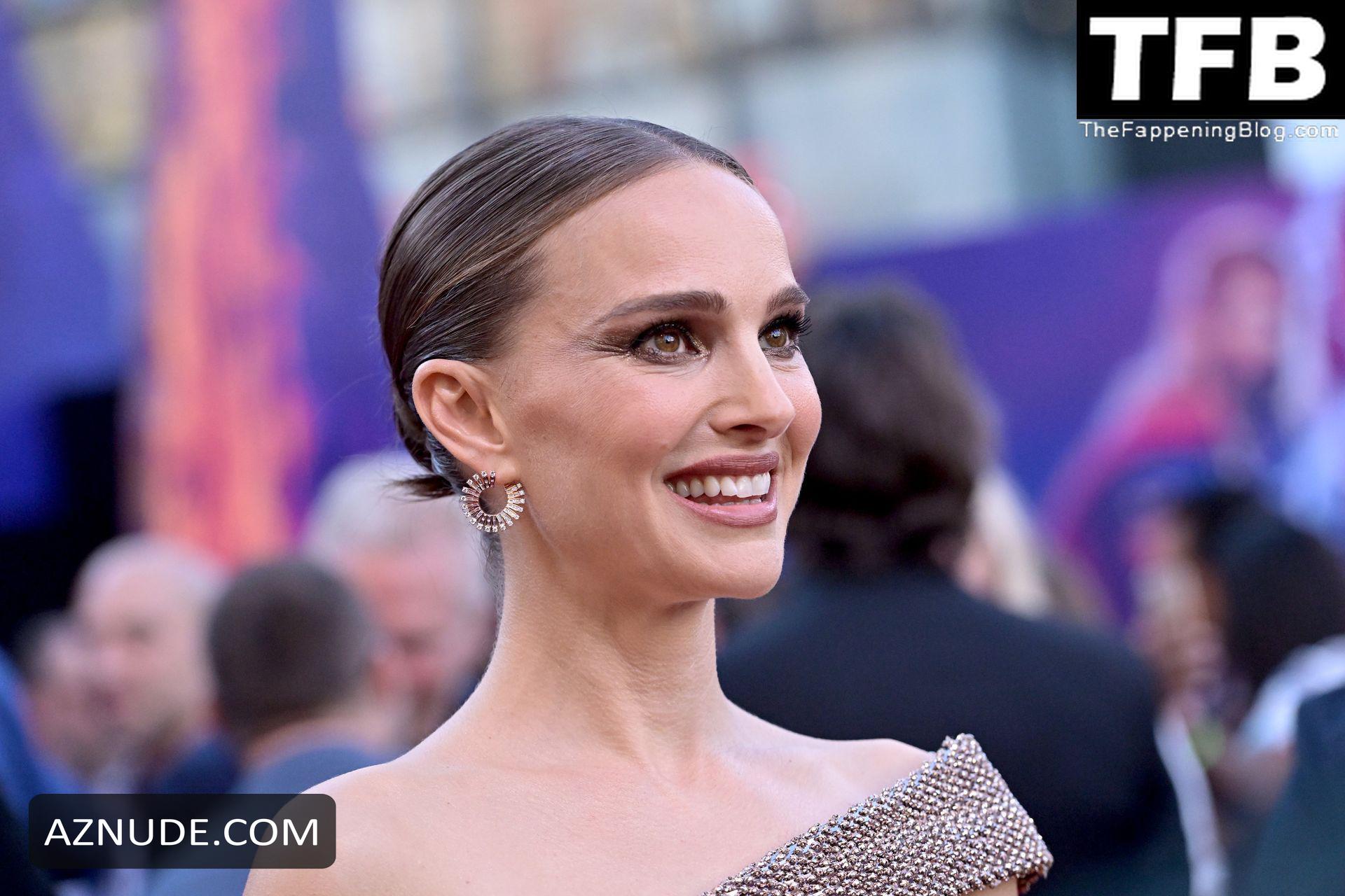 Natalie Portman Sexy Seen Flaunting Her Hot Legs At The Thor Love And Thunder Premiere In