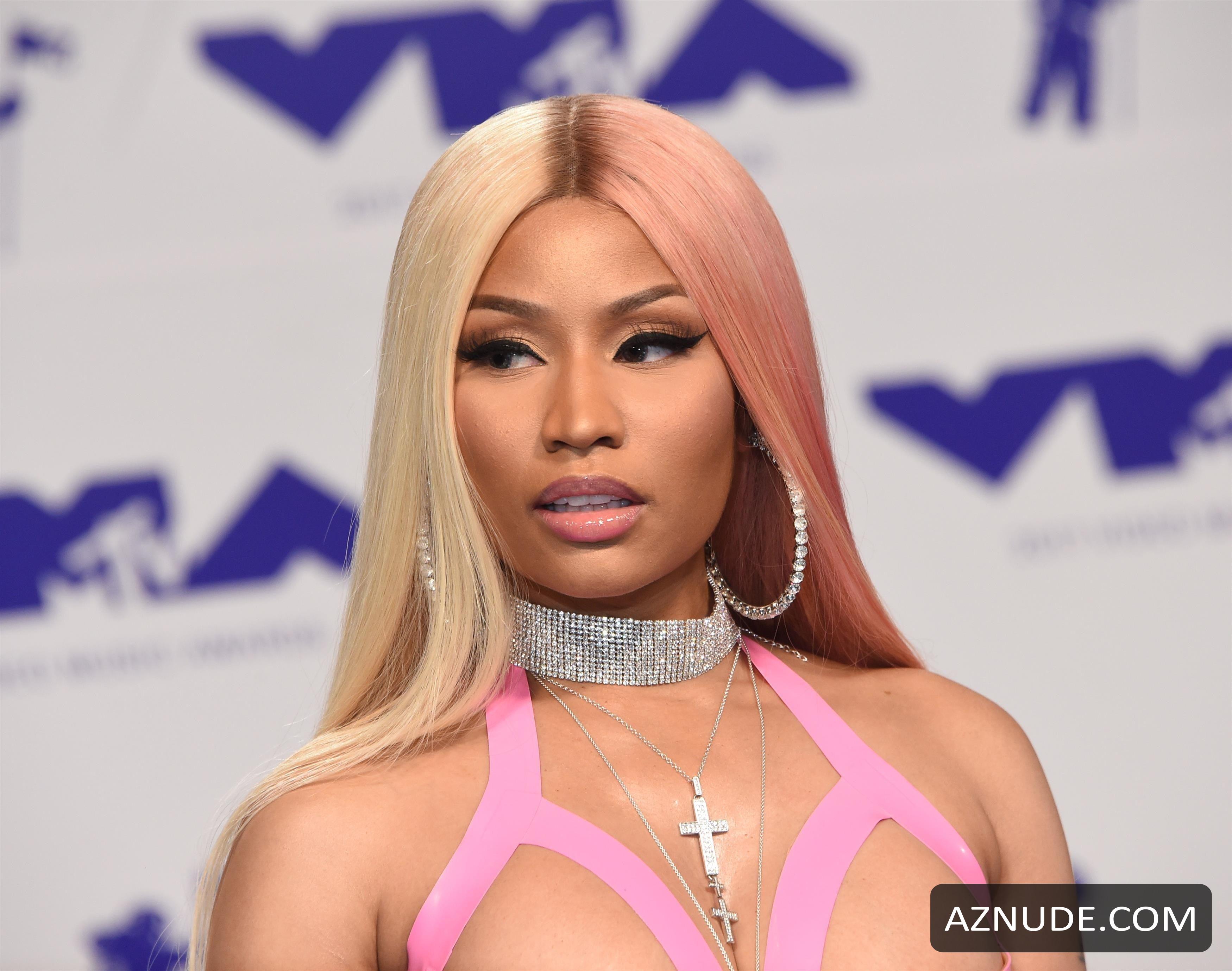 Nicki Minaj Cxfakes