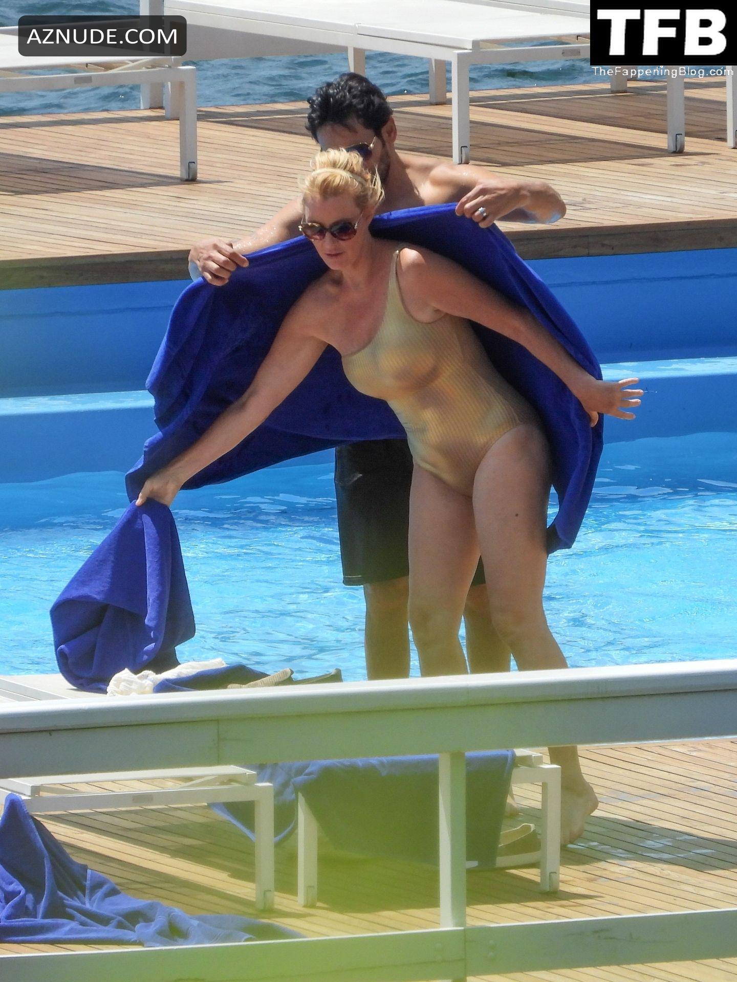 Sandra lee nude