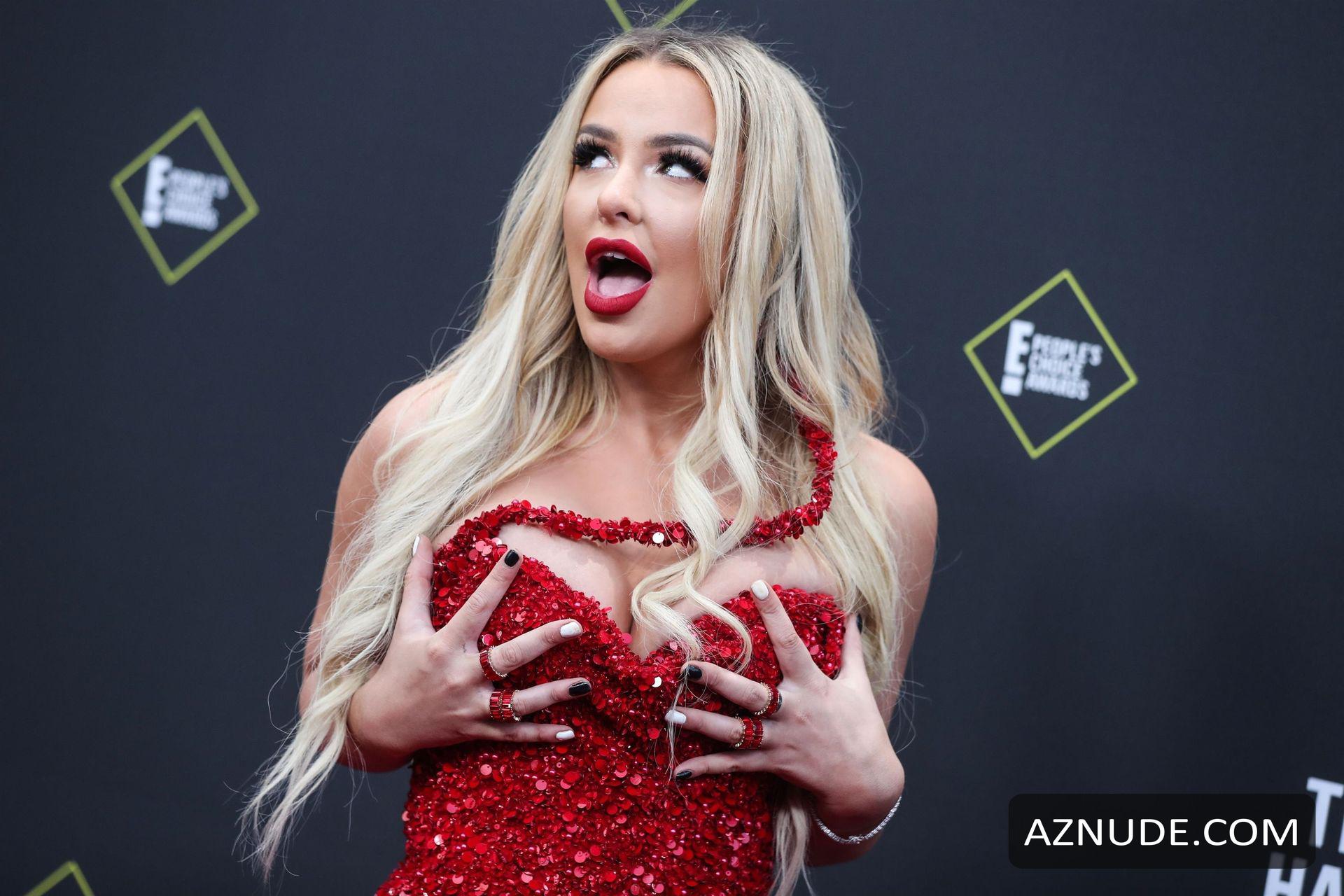 Tana Mongeau Nip