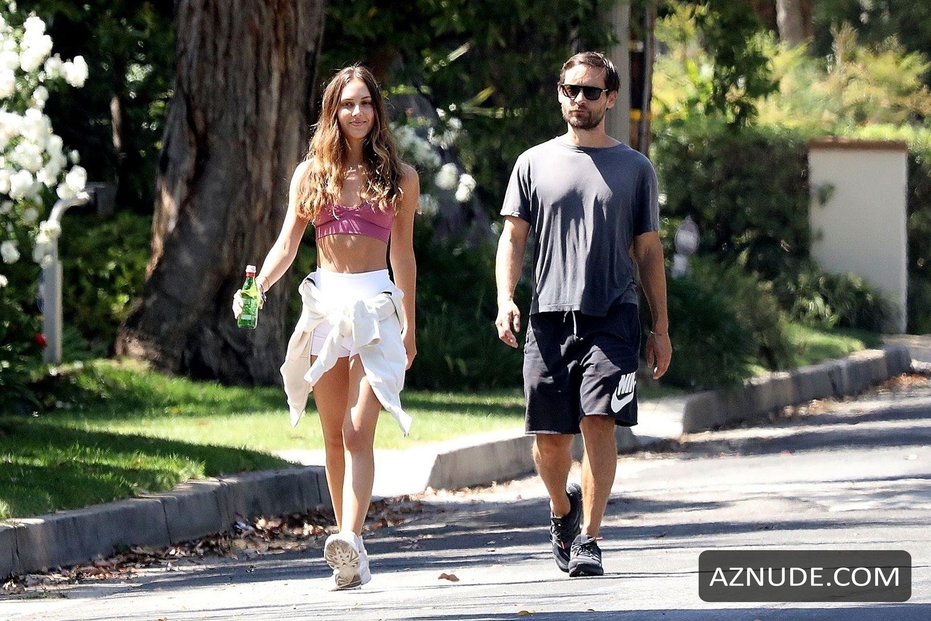 Tatiana Dieteman And Tobey Maguire Step Out For A Casual Walk To Get