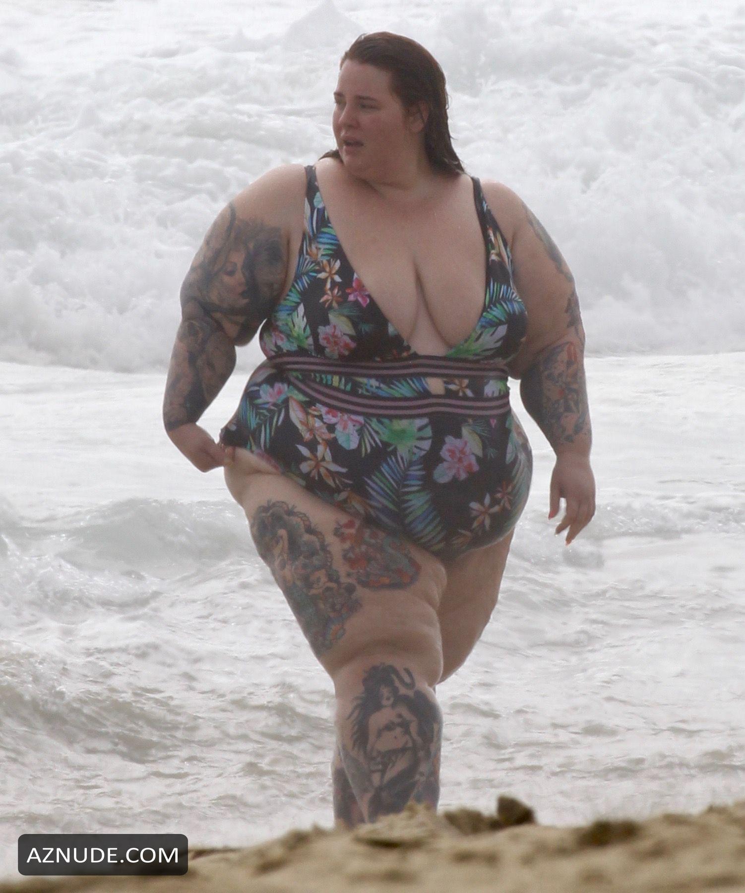 Tess Holliday Spends The Day At Malibu Beach In A One Piece Bikini Aznude