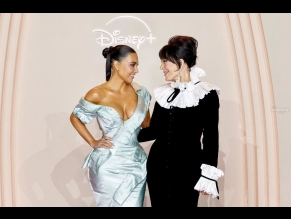 Kim Kardashian Sexy Shows Off Her Huge Boobs At The 