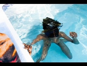 Azealia Banks Topless By The Pool