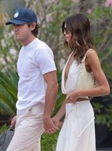  alt="Kaia Gerber Sexy in Kaia Gerber Hot And Sexy Photos Collection"