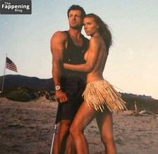 JENNIFERFLAVINSSEXYSENSATIONALANDPROVOCATIVEPHOTOSHOOT - NUDE STORY