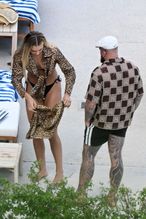  alt="Jutta Leerdam Sexy in Jutta Leerdam Sexy Spotted With Jake Paul Showing Off Her Sizzling Bikini Body While On An Italian Getaway"