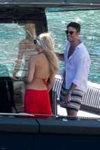  alt="Brooks Nader Sexy in Brooks Nader Sexy Spotted Wearing A Spicy Red Sultry Dress At "la Conca Del Sogno" Restaurant In Nerano"