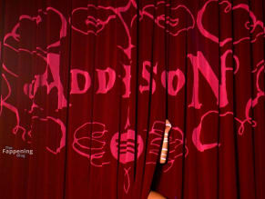 ADDISONRAESEXYSHOWSOFFHERBANGINGBODYDURINGHERPERFORMANCEATTHESPOTIFYEVENTINNYC - NUDE STORY
