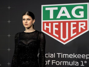 ALEXANDRADADDARIOSEXYFLASHESHERASSTHONGANDCLEAVAGEINADAZZLINGSHEERDRESSATTHEF1TAGHEUEREVENTINMELBOURNE - NUDE STORY