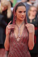 Alessandra AmbrosioSexy in Alessandra Ambrosio Flaunts Her sexy Tits At Cannes Film Festival