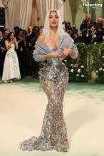 Kim Kardashian WestSexy in Kim Kardashian Stuns With Sexy Display At The Met Gala In Nyc