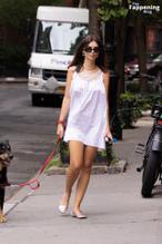 EMILYRATAJKOWSKISEXYSPOTTEDFLAUNTINGHERSTUNNINGLEGSWEARINGAHOTWHITEDRESSASSHEWALKWITHHERDOGINNEWYORKCITY - NUDE STORY