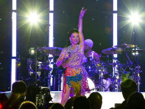  alt="Katy Perry Sexy in Katy Perry Sexy Rocks The Stage As She Performs At Mardi Gras Extravaganza In New Orleans"