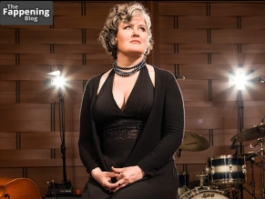 Paula Cole Sexy Photos Collection